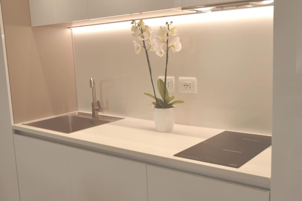 Queen Verona Luxury Apartment エクステリア 写真