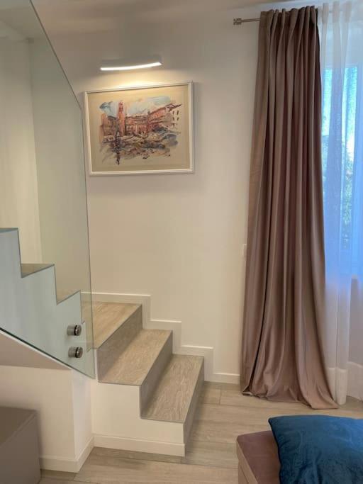 Queen Verona Luxury Apartment エクステリア 写真