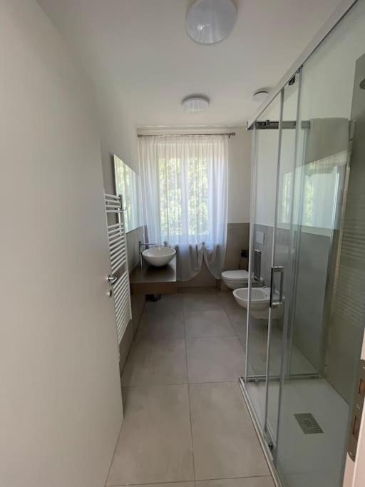 Queen Verona Luxury Apartment エクステリア 写真