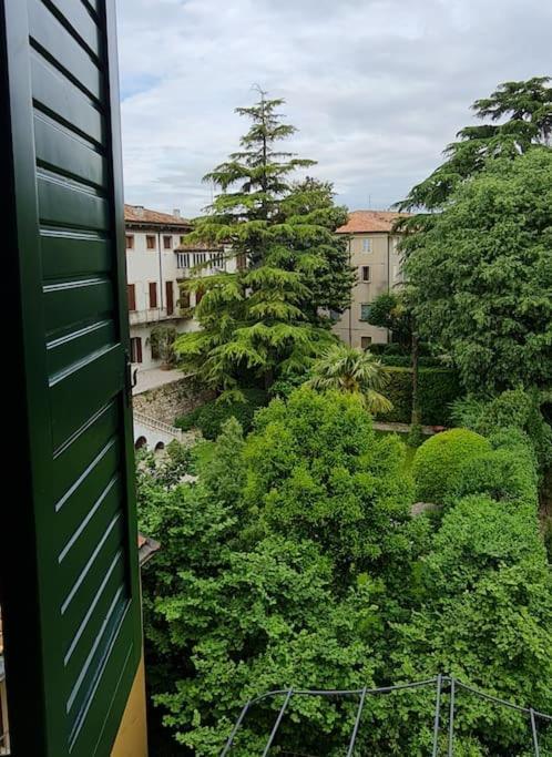 Queen Verona Luxury Apartment エクステリア 写真