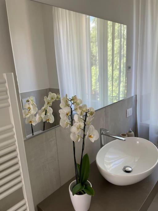 Queen Verona Luxury Apartment エクステリア 写真